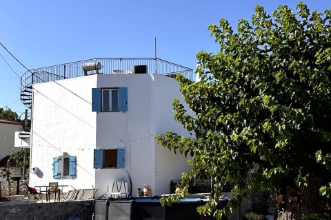 2 bedrooms House in Chania, Greece No. 23846 1