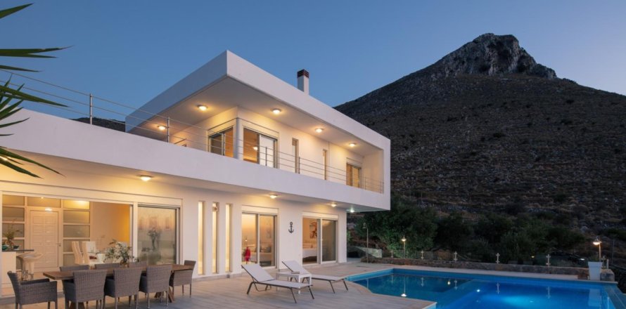 3 bedrooms Villa in Chania, Greece No. 23844