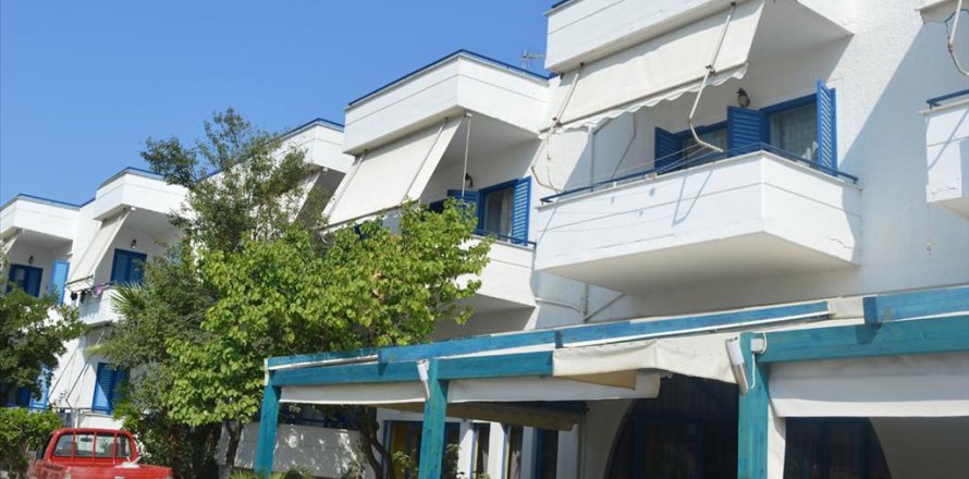 946m² Negocio en Euboea, Greece No. 59509