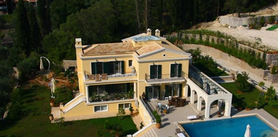 5 bedrooms Villa in Corfu, Greece No. 59511