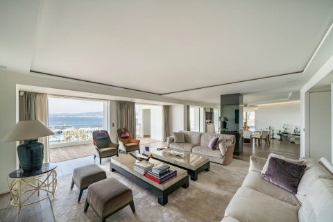 5 dormitorios Apartment en Cannes, France No. 67326 10