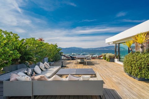 5 dormitorios Apartment en Cannes, France No. 67326 2