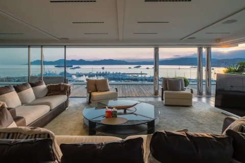 5 dormitorios Apartment en Cannes, France No. 67326 9