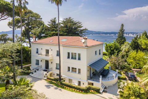 10 bedrooms Villa in Antibes, France No. 67325 4