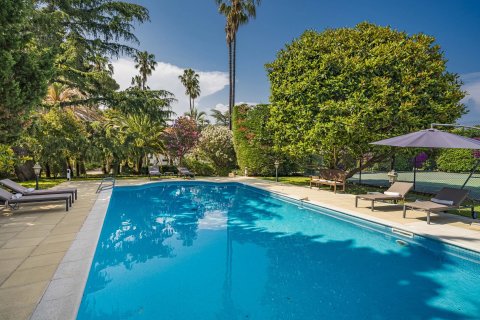 10 bedrooms Villa in Antibes, France No. 67325 6