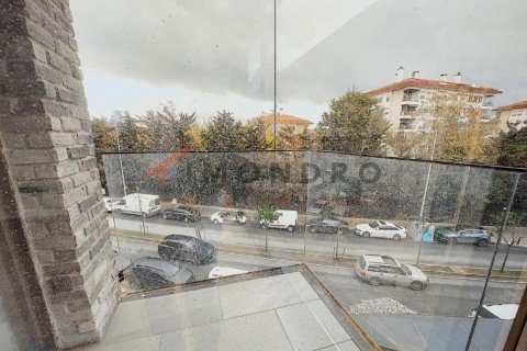 2+1 Apartment en Besiktas, Turkey No. 17825 14