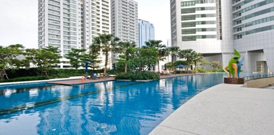 2 bedrooms Condo  in Bangkok, Thailand No. 449