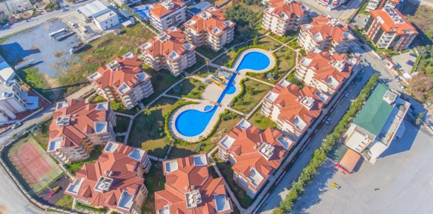 0+4 Apartment in Oba, Turkey No. 21769