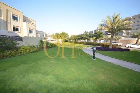 2 bedrooms Townhouse in Al Reef, UAE No. 9194 1