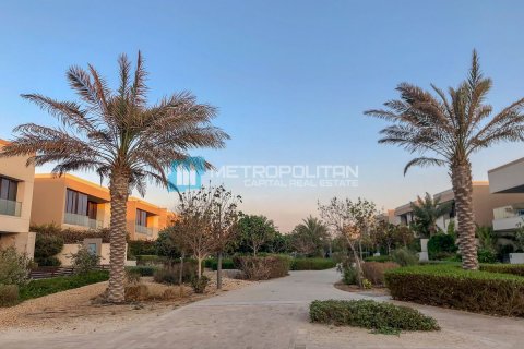 5 bedrooms Villa on the Saadiyat Island, UAE No. 8154 1