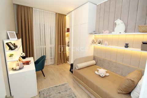 4+1 Apartment en Istanbul, Turkey No. 12331 15