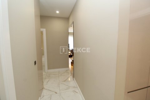 4+1 Appartement à Istanbul, Turkey No. 12331 12