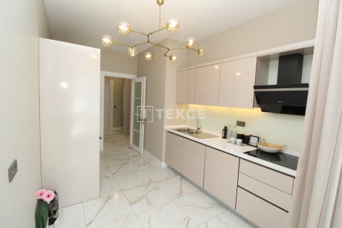 4+1 Apartment en Istanbul, Turkey No. 12331 23