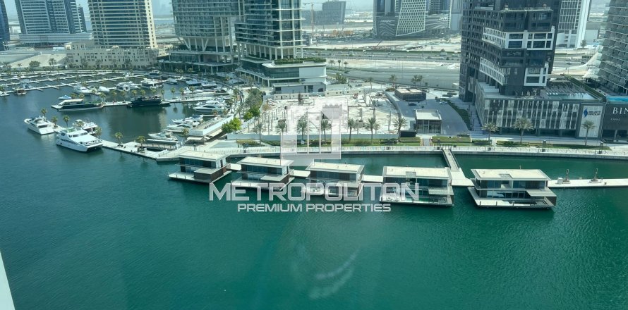 Studio Apartment in Business Bay, UAE No. 9967