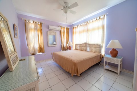 3 dormitorios Condominio  en Frigate Bay, Saint Kitts and Nevis No. 61424 8