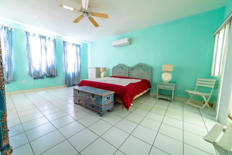 3 dormitorios Condominio  en Frigate Bay, Saint Kitts and Nevis No. 61424 9