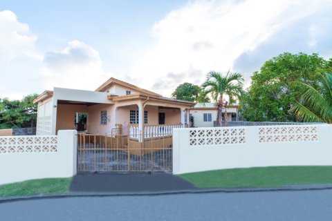 3 dormitorios Villa en Basseterre, Saint Kitts and Nevis No. 61423 2