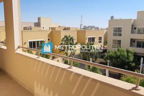 3 bedrooms Townhouse in Al Raha Gardens, UAE No. 8015 4