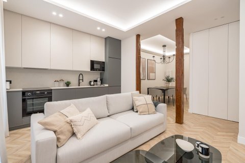 3 dormitorios Apartment en Madrid, Spain No. 27527 14