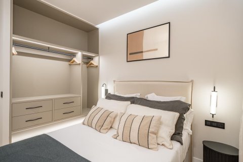 3 dormitorios Apartment en Madrid, Spain No. 27527 6