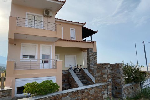 190m² Apartment en Euboea, Greece No. 55861 3