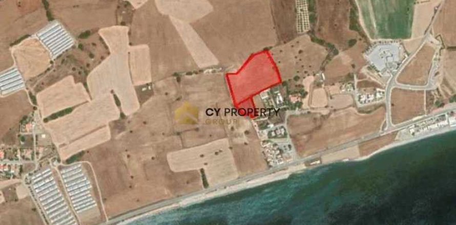 11920m² Land à Kofinou, Cyprus No. 41931