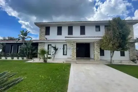 6 dormitorios House en Meneou, Cyprus No. 29315 1