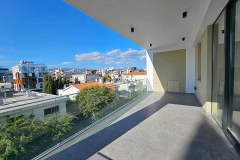 2 bedrooms Penthouse in Limassol, Cyprus No. 74891 9