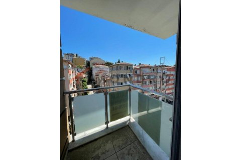 3+1 Apartment in Besiktas, Turkey No. 20917 18