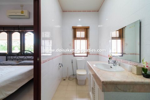 4 bedrooms House in Chiang Mai, Thailand No. 1337 21