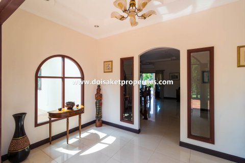 4 bedrooms House in Chiang Mai, Thailand No. 1337 8