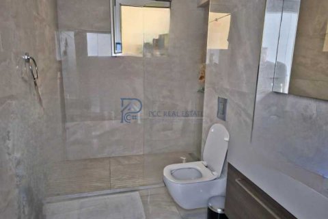 5 bedrooms Apartment in Germasogeia, Cyprus No. 77393 7