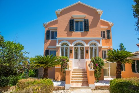 470m² Villa in Corfu, Greece No. 54858 3