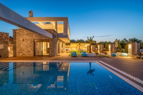 240m² Villa en Hersonissos, Greece No. 56382 2