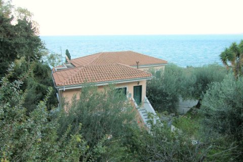 400m² Villa à Corfu, Greece No. 56388 3