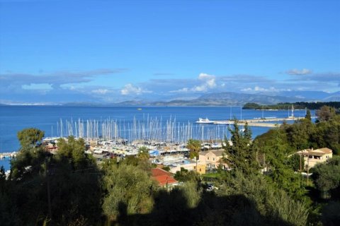 350m² House en Corfu, Greece No. 56818 1