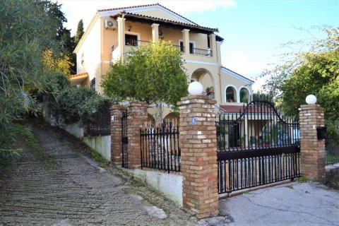 350m² House en Corfu, Greece No. 56818 5