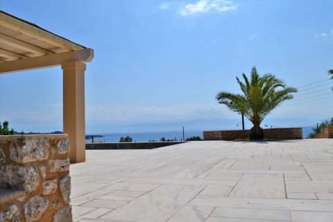 4 bedrooms Villa in Peloponnese, Greece No. 49364 1