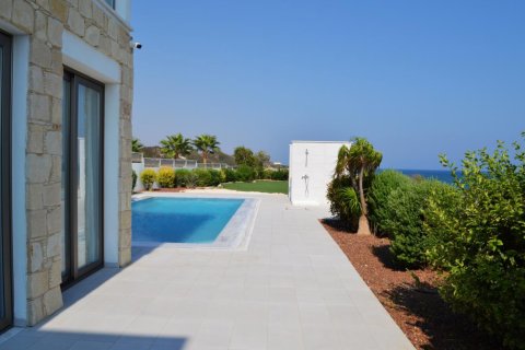 3 bedrooms Villa in Larnaca, Cyprus No. 51453 11