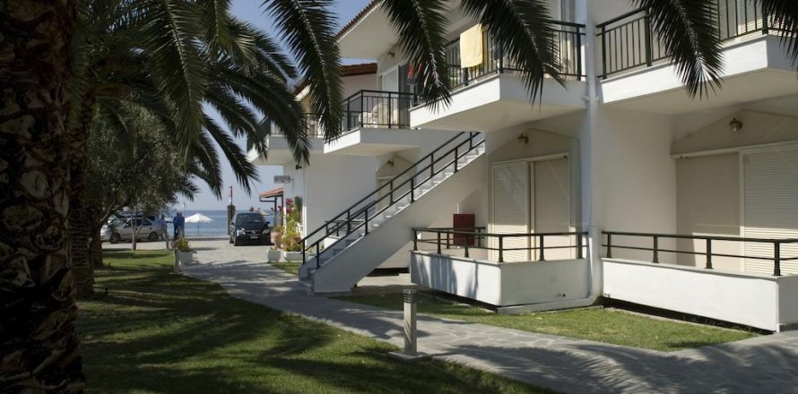 1350m² Hotel in Chalkidiki, Greece No. 57188