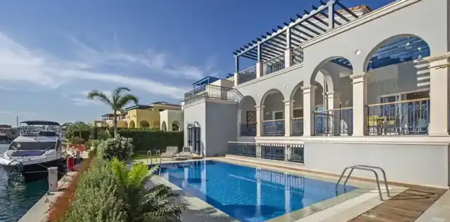 4 dormitorios Villa en Limassol, Cyprus No. 30753