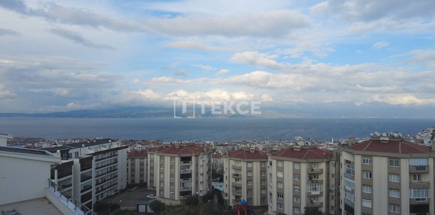 Квартира 3+1 в Муданья, Турция №91050