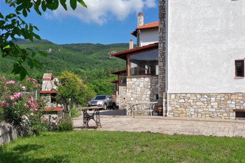 390m² Negocio en Katerini, Greece No. 57230 6