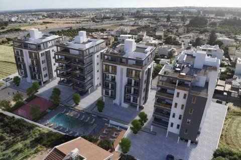 2 dormitorios Penthouse en Kato Polemidia, Cyprus No. 32855 1