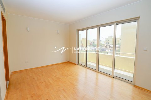 4 bedrooms Townhouse in Al Raha Gardens, UAE No. 3669 9