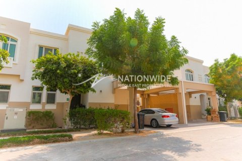 3 dormitorios Villa en Al Ghadeer, UAE No. 3667 1