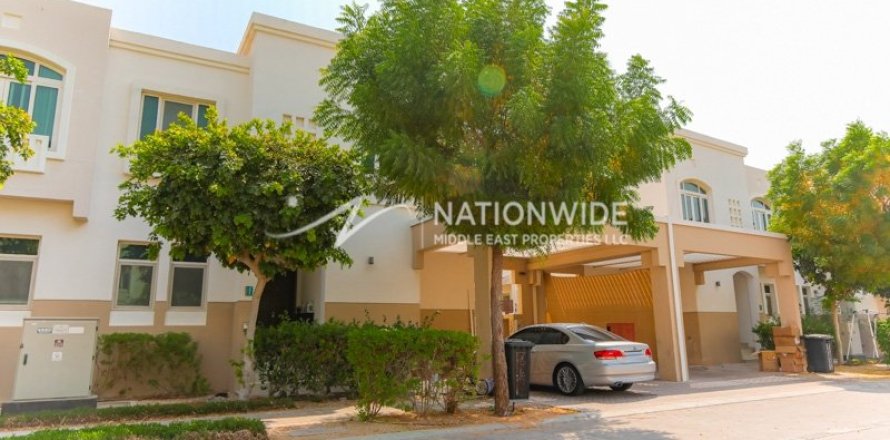 3 bedrooms Villa in Al Ghadeer, UAE No. 3667