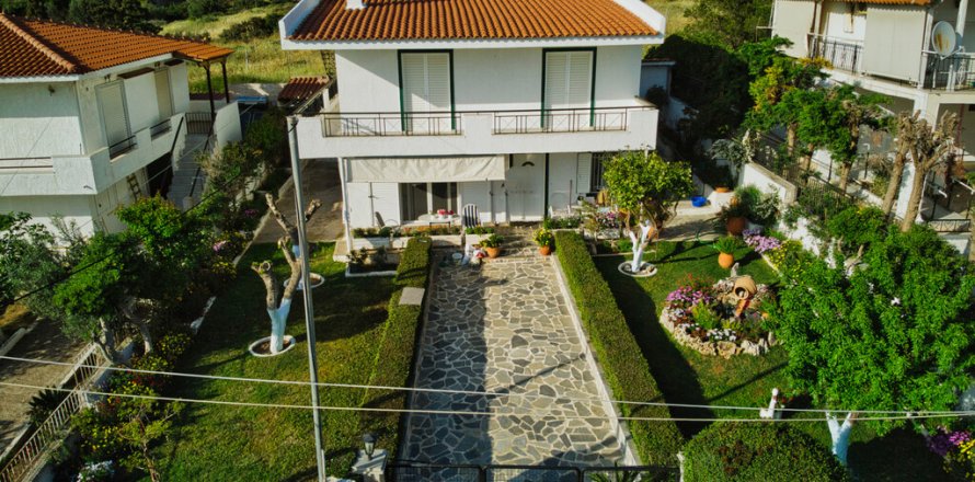 4 dormitorios Maisonette en Kalyvia Thorikou, Greece No. 55062