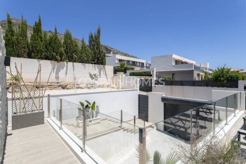 4 bedrooms Villa in Finestrat, Spain No. 26467 27