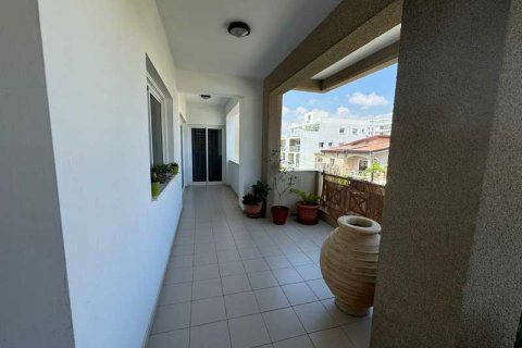 5 dormitorios House en Larnaca, Cyprus No. 65547 8